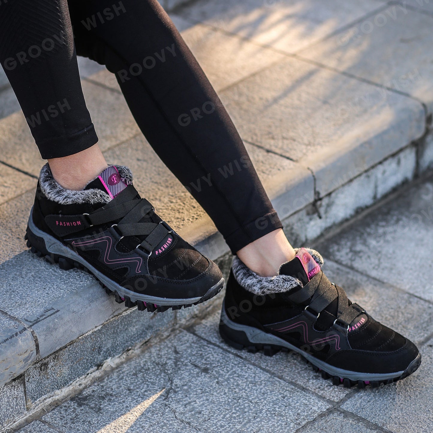 Groovywish Women's Orthopedic Leopard Bling Sneakers – GroovyWish