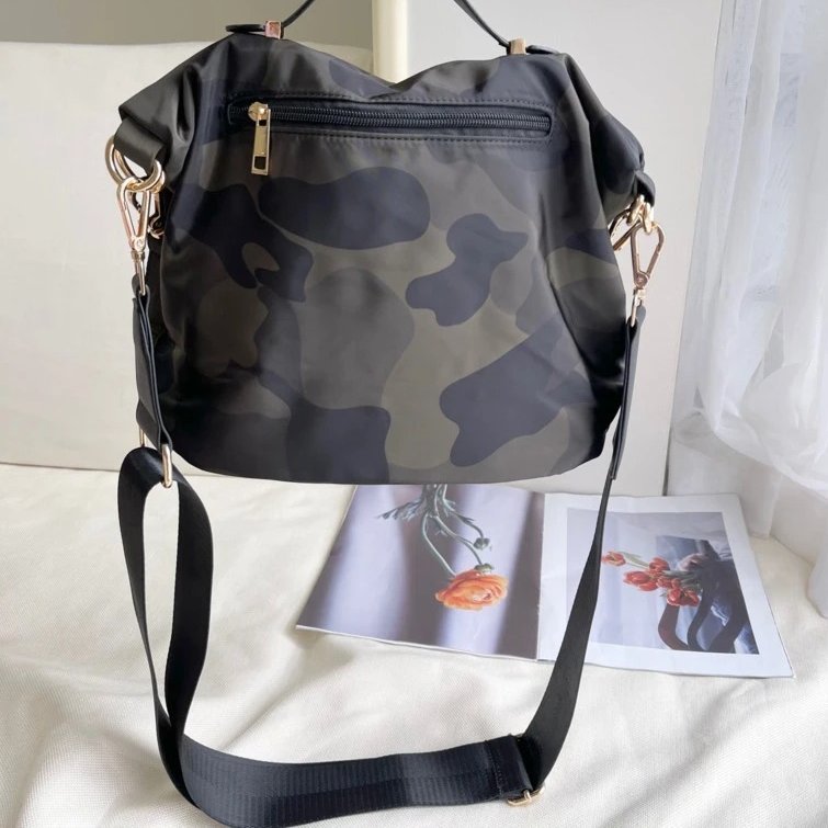 GroovyWish Tote Bag With Zipper Waterproof Adjustable Shoulder Strap Fashionable Large Bag