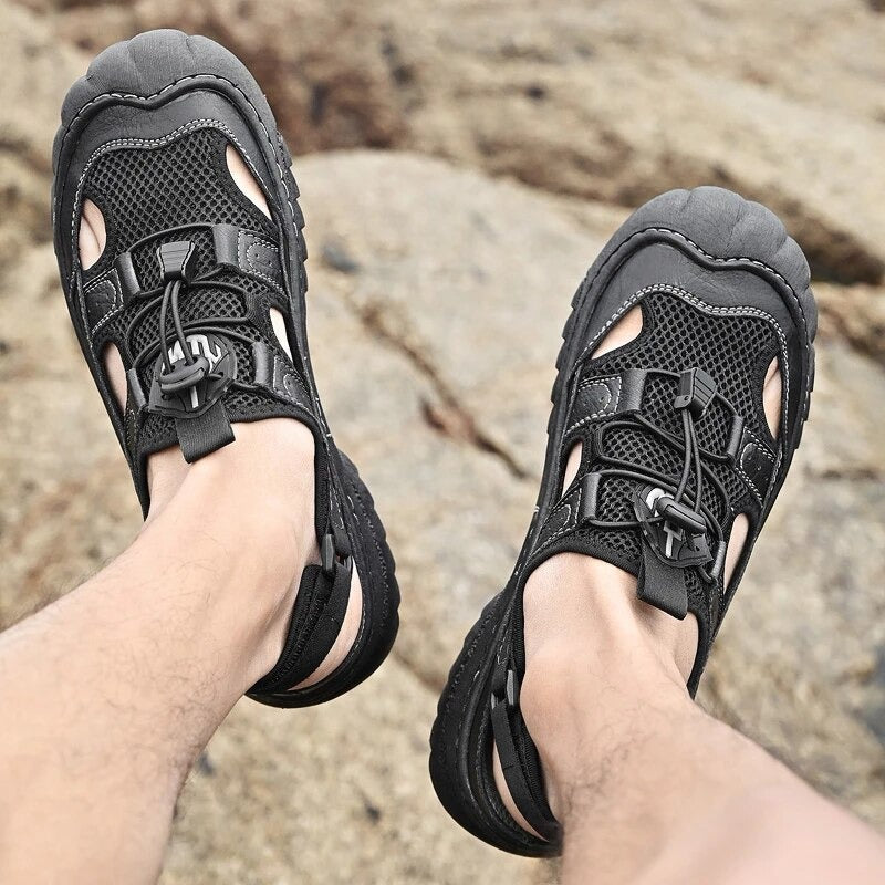 Groovywish Men Hollow-out Anti-collision Sandals Back Velcro Casual Summer