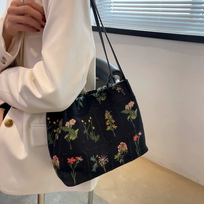 GroovyWish Tote Bag For Women Floral Embroidery Vintage Canvas Designer Shoulder Bags